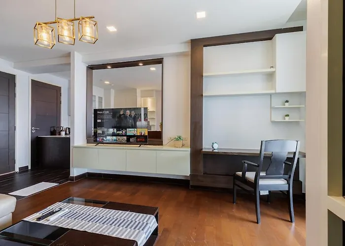 Luxury Huge Center Of Bkk Close To Thong Lor Bts Apartment Bangkok