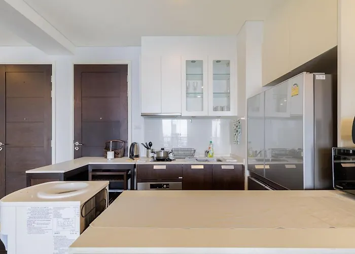 Apartment Luxury Huge Center Of Bkk Close To Thong Lor Bts Bangkok