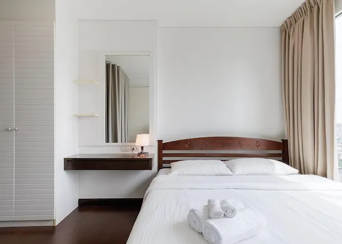 Luxury Huge Center Of Bkk Close To Thong Lor Bts Apartment